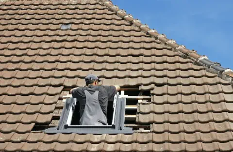 Pose de velux - Saint-Loup-Géanges